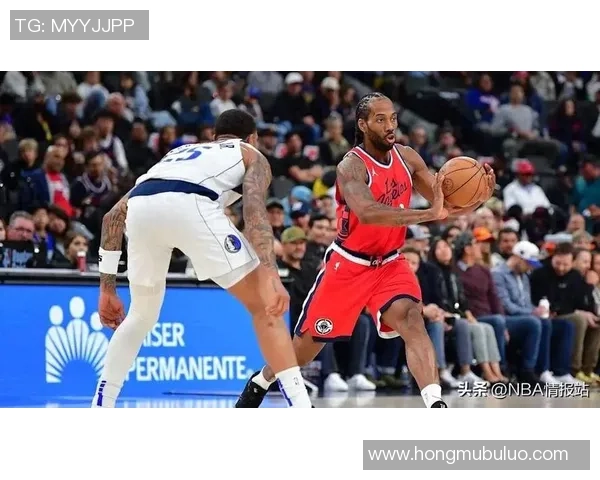 快船与独行侠第三节激战回顾球员表现与战术分析全景展现